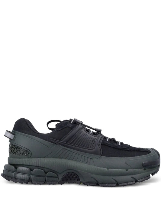 Zoom Vomero Trainers